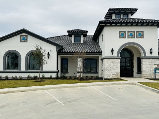 Applewood Ranch Apartments property