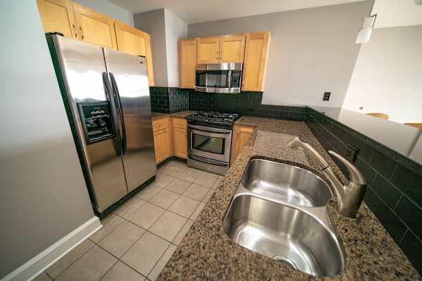 625 Main Street Apartments property