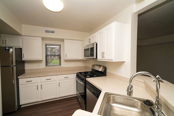 Arbor Lakes Apartments property