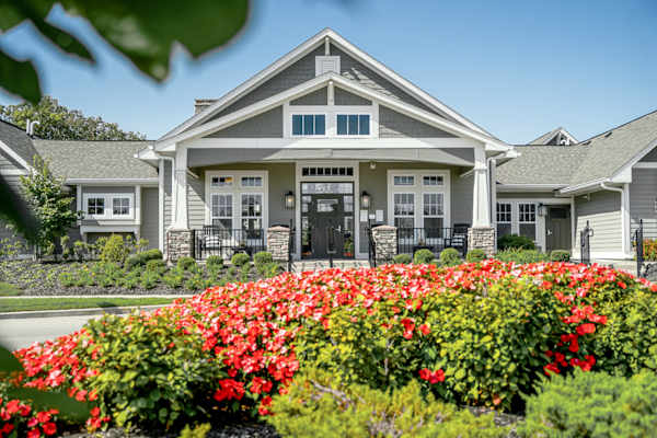 River Crossing Apartments property