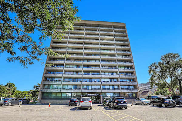 100 Boteler Street property