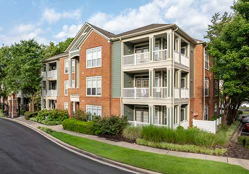 Belle Harbour Apartments property