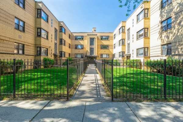 2050-2060 E 72nd Pl property