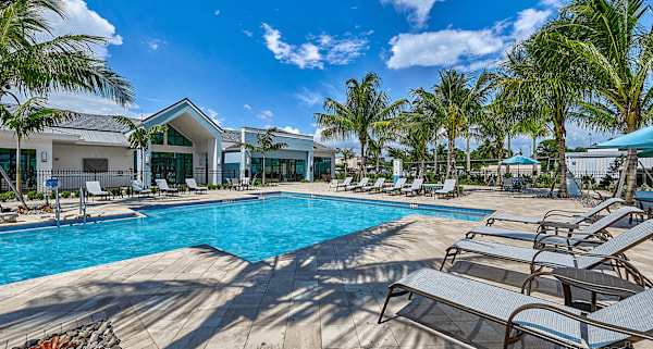 Imperial Crossing Luxury Apartment Homes property