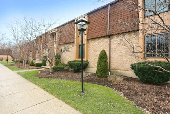 55 Greenwich Drive #1 property