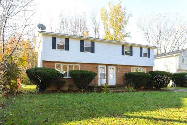 11 Glenhaven Drive property