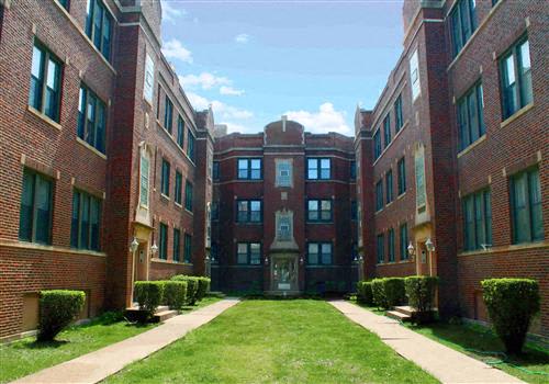 1351 W. Touhy Ave. property