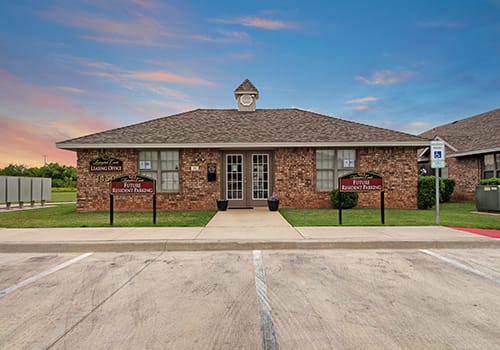 Lexington Court property