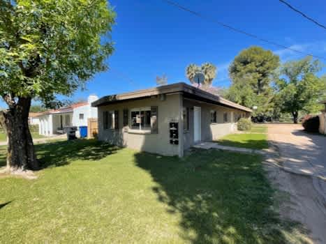 Historic Clark District Cozy Triplex property