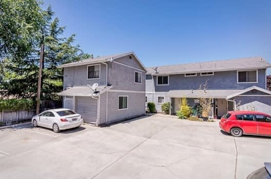 5520 Robles property