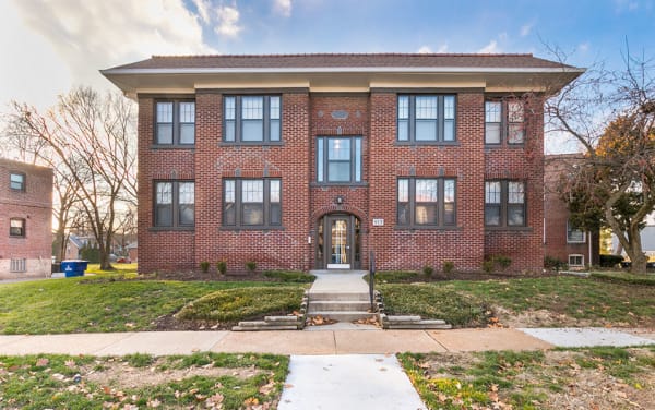 915 Eastgate property