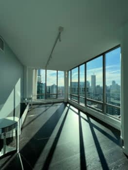 36th floor  2 Parkings 1288 W Georgia St  (LMS3094) property