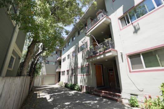2732 Benvenue Ave. property