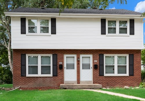 90th Street Townhomes property