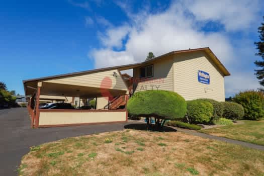 Wellington Apartments property
