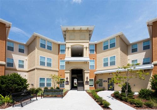River Ridge Apartments property