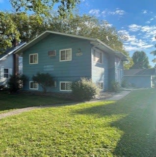 KM Holdings Apartments (1625-4-Plex) property