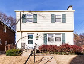 7001 Pershing - Family Housing property