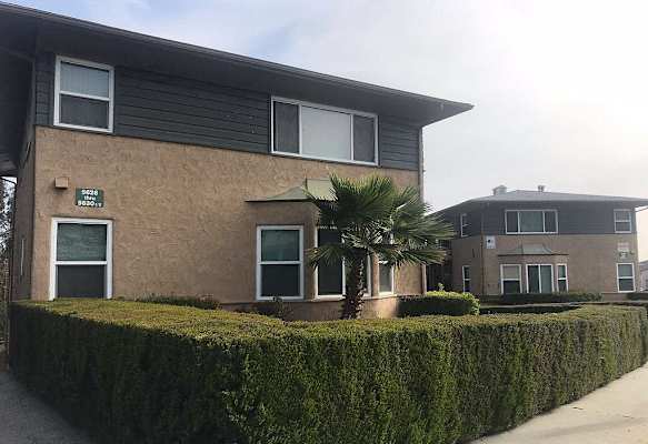 5626-5628 Edgemar Ave. property