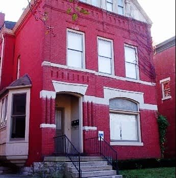 1229 S First St property