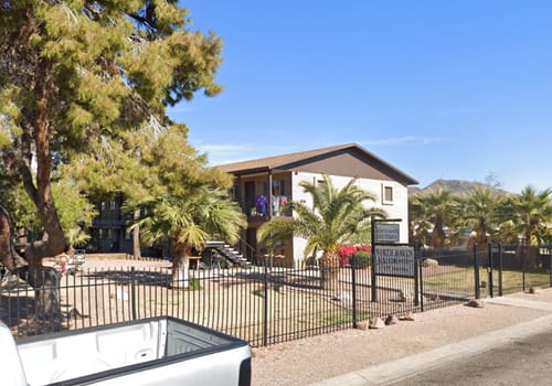 1734 West Vogel Avenue property