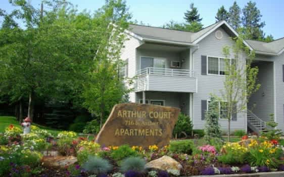 Arthur Court Apts property