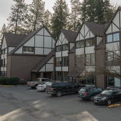 McCauley Hall Professional Center property