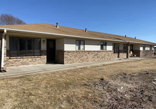 911 / 1007 4th Ave property
