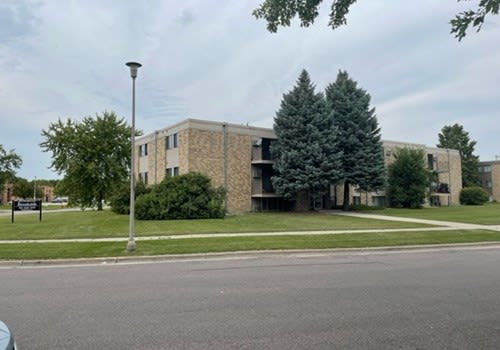 Brookside Apartments (2621) property