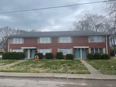 1439 & 1445 Thornberry property