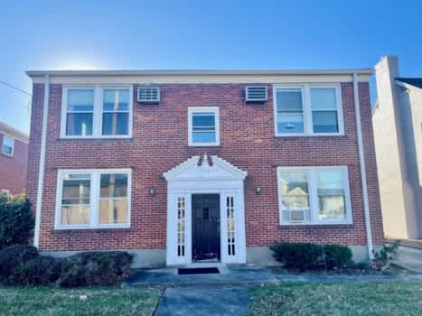 208-10 Breckenridge Ln. property