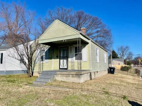 1401 Thornberry Ave. property