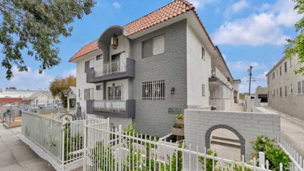 Oxford Apartments property