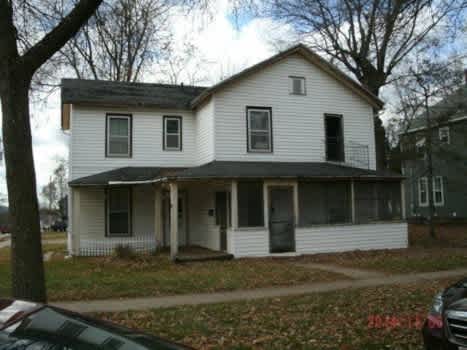 619 13th/ 1221 7th Street House property