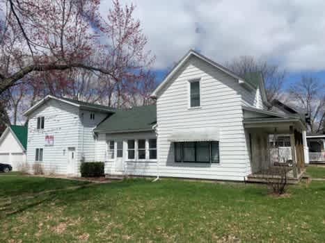 921 8th Street property
