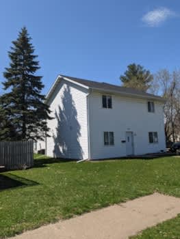 1415 8th St E property