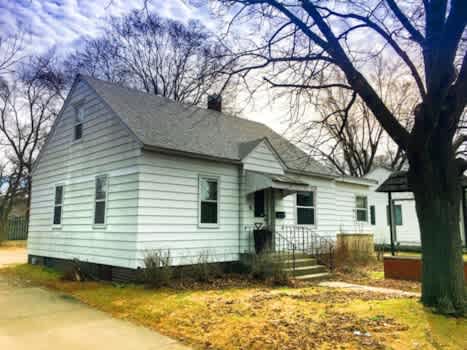 1902 S Broadway property