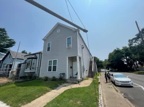 500 E Ormsby Ave. property