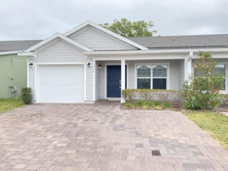 266 Reese Court St Cloud | 3 Bedroom 2 Bathroom Duplex property