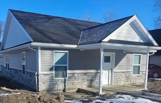 1432 W Elm property