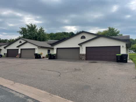 2912 Edgewood Drive property