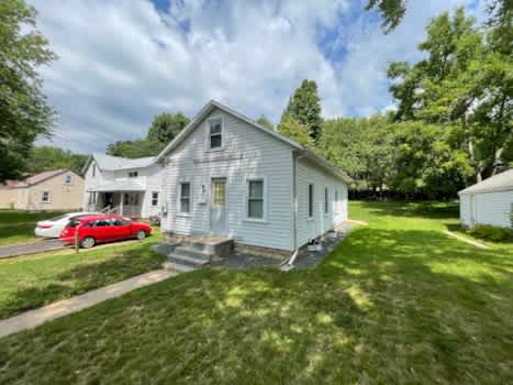 1215 13th Ave E property