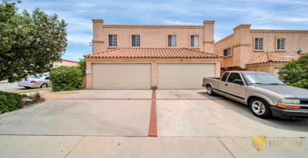 Chatsworth Apartments property