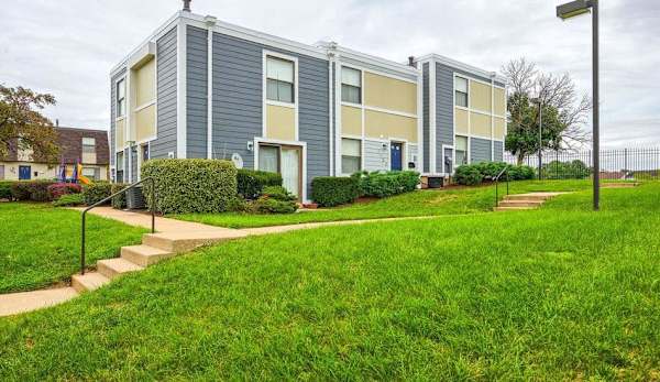 Millwood Townhouses property