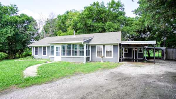 North King Road property