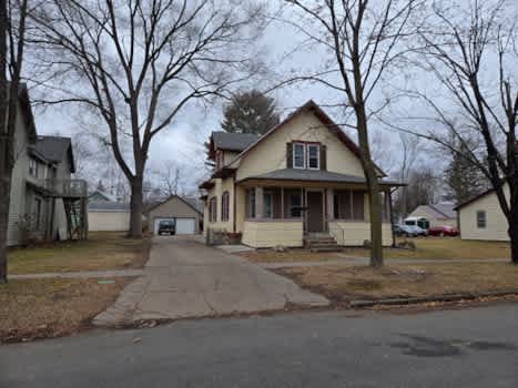 1308 7th St E property
