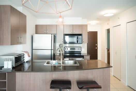 Furnished High-Floor Unit in Financial District w/ Den! property