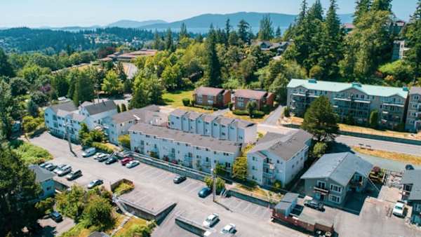 Rowan Grove - WWU property