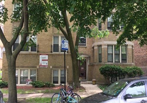 6647 N. Greenview Ave property