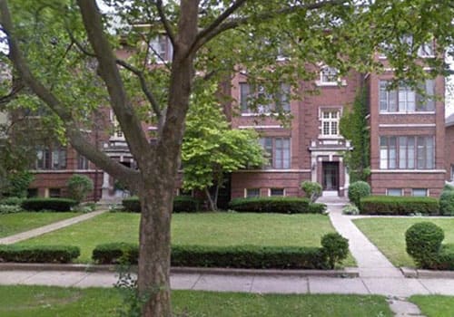 127-33 S. Harvey property